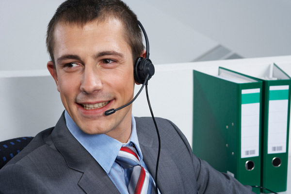 国际呼叫中心系统功能性强大，打破企业传统客服沟通障碍!